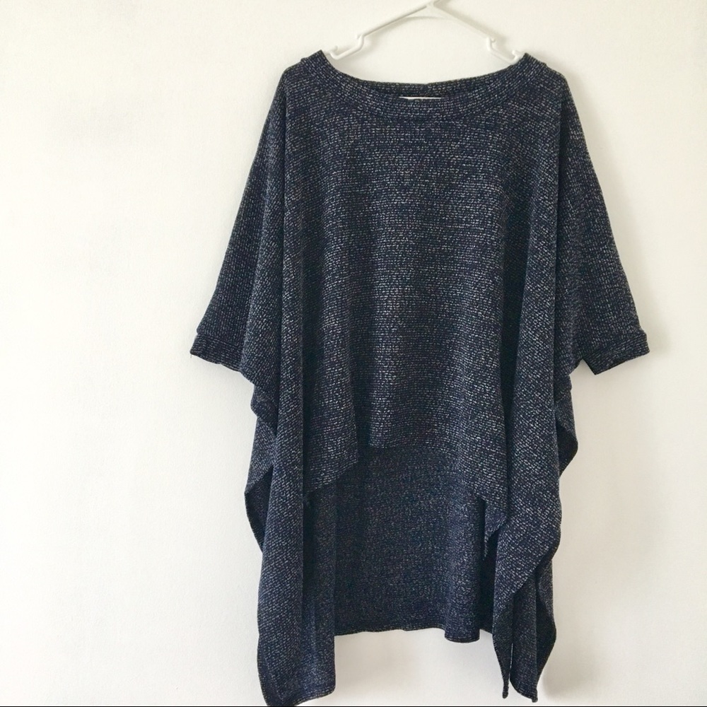 LAST 1 ! Loose fit trapeze poncho tunic top - Picture 7 of 8